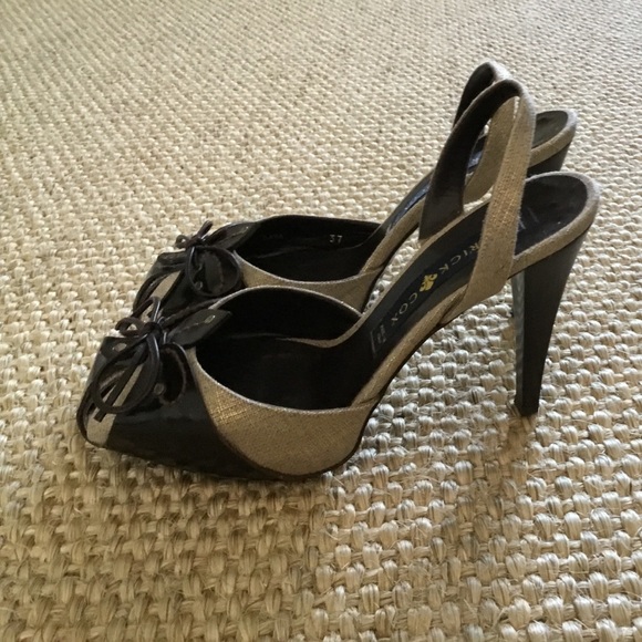 Everything Burlesque | Spongebob patrick, Funny spongebob memes, Patrick  star funny